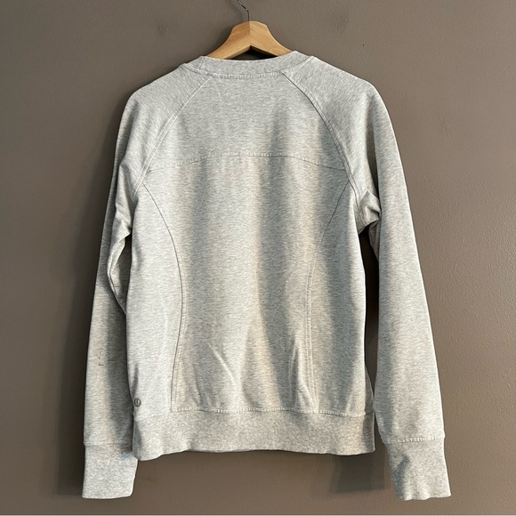 Lululemon Scuba Crew Heathered Core Ultra Light Grey Athletic Workout Sz 6* - Picture 7 of 13